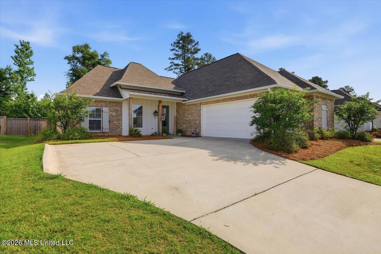Property Photo: 119 Herons Bay Circle MS 39110