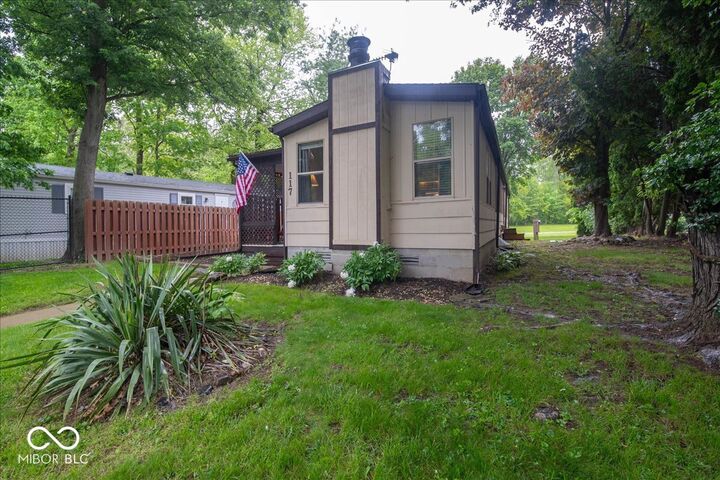 Property Photo: 117 Cottonwood Drive IN 46034
