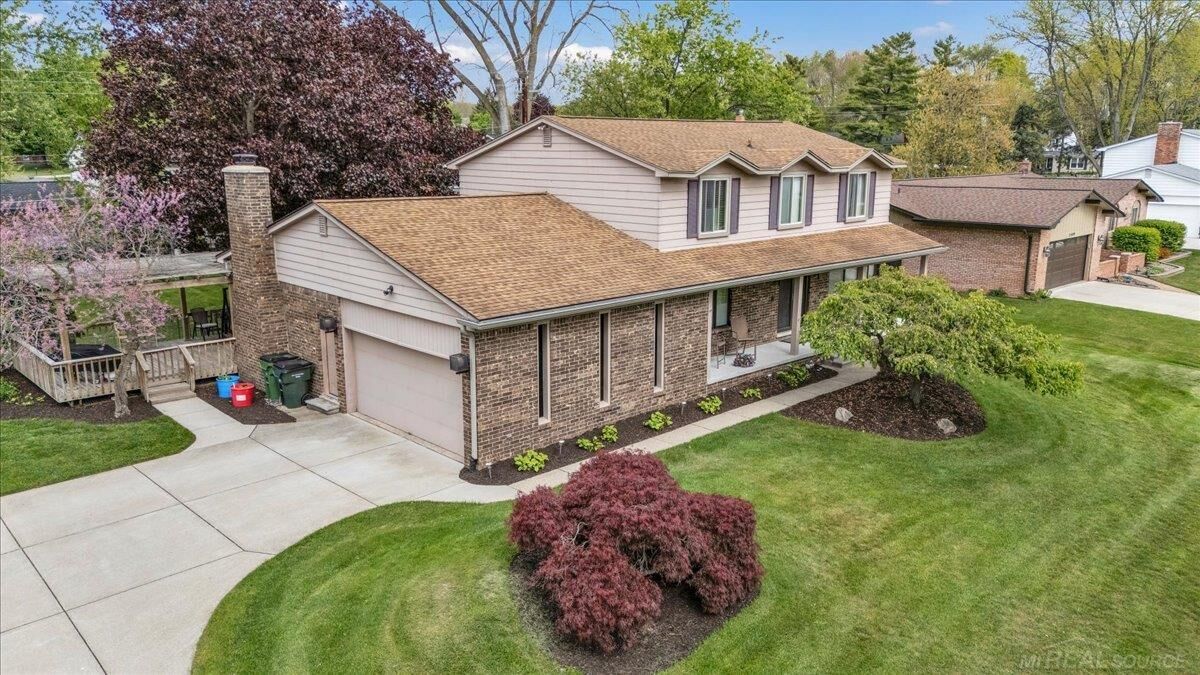 Property Photo:  55767 Sandy Lane  MI 48316 