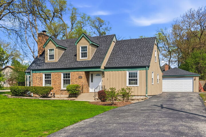 Property Photo: S611 Cedar Avenue IL 60126