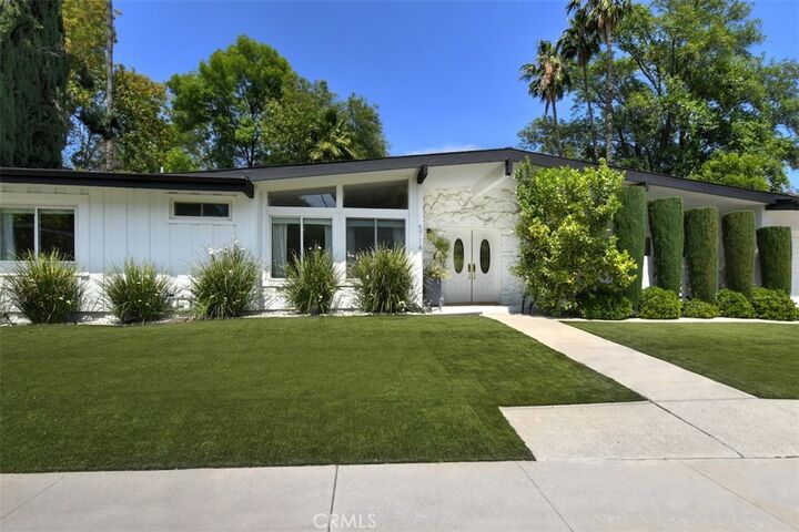 Property Photo:  5714 Wilhelmina  CA 91367 