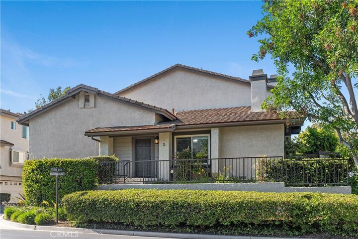Property Photo: 2 Evening Breeze CA 92603