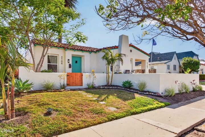 Property Photo:  2102-2104 Channel Drive  CA 93001 