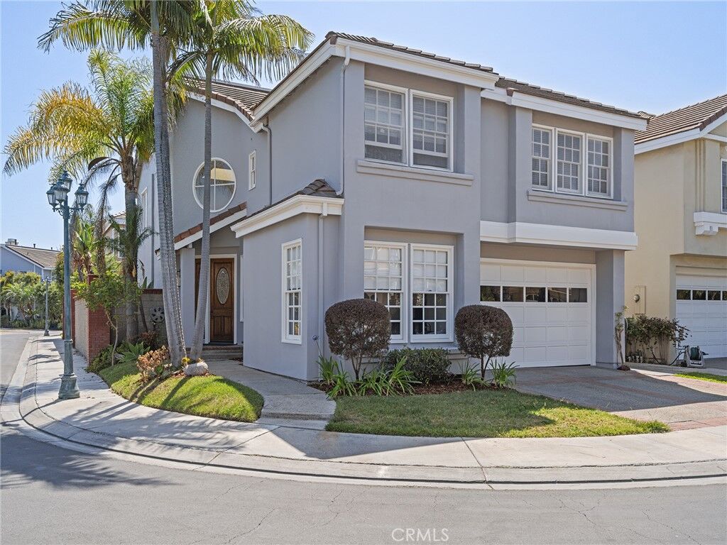 Property Photo:  6264 Napoli Court  CA 90803 