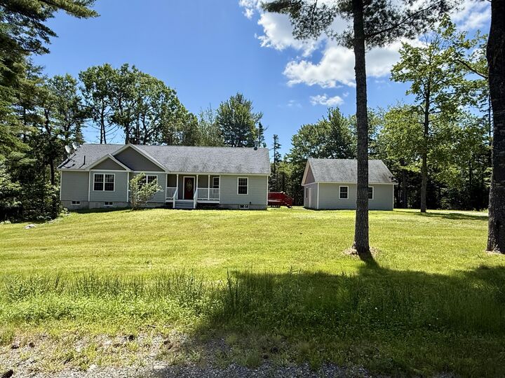 Property Photo:  25 Kennel Brook Drive  ME 04605 
