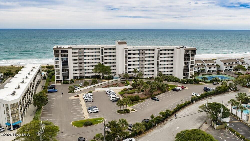 Property Photo:  95 S Lumina Avenue Unit 1B  NC 28480 