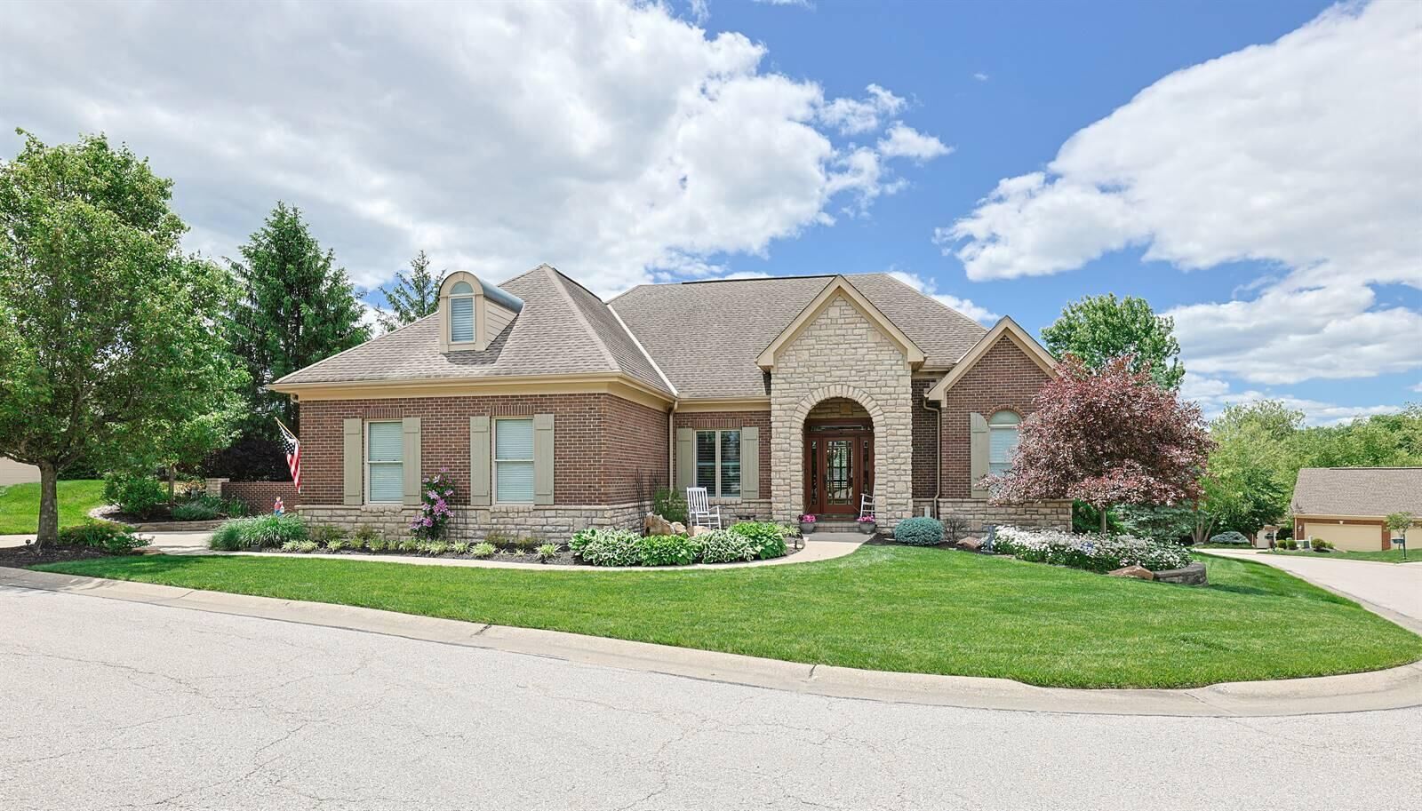 Property Photo:  10723 Saint Leger Circle  KY 41091 