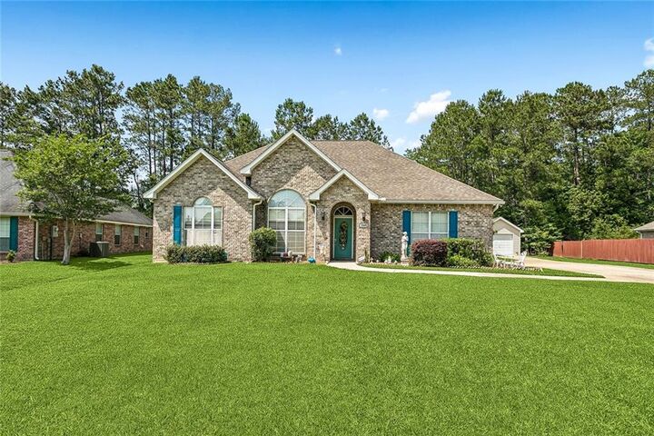 Property Photo:  1049 Forest Ridge Loop  LA 70452 