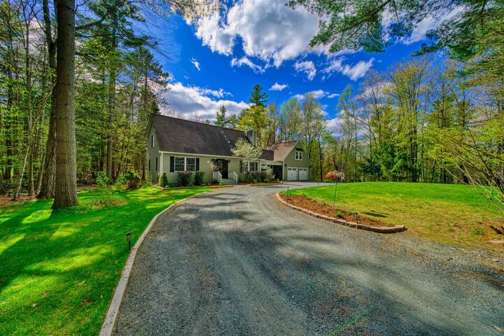 Property Photo:  22 Pine Ridge Road  NH 03782 