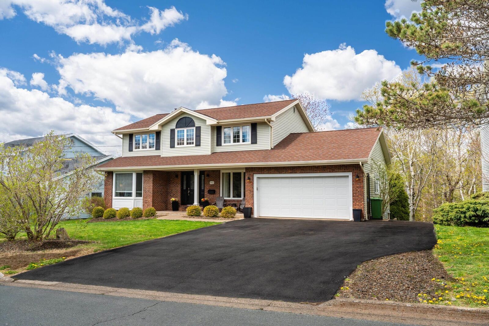 Property Photo:  142 Ridgevale Drive  NS B4A 3S5 