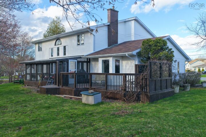 Property Photo:  206 Fatima Drive  NS B1S 1L8 