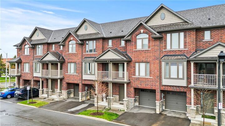 Property Photo:  19 Picardy Drive 4  ON L8J 0M7 