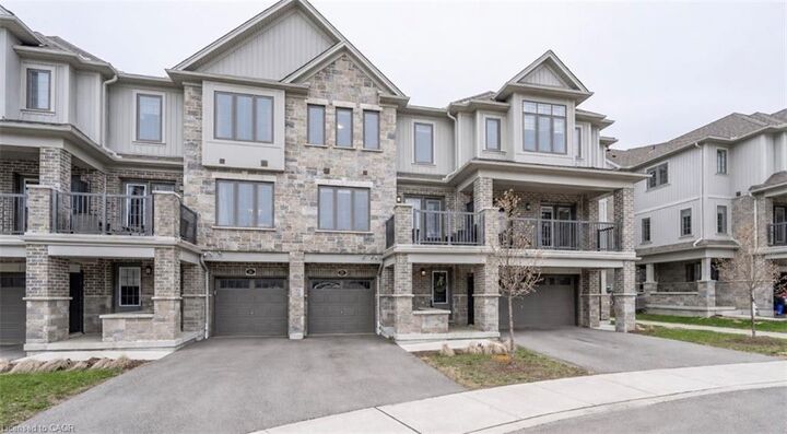 Property Photo:  115 South Creek Drive 7B  ON N2P 0H2 
