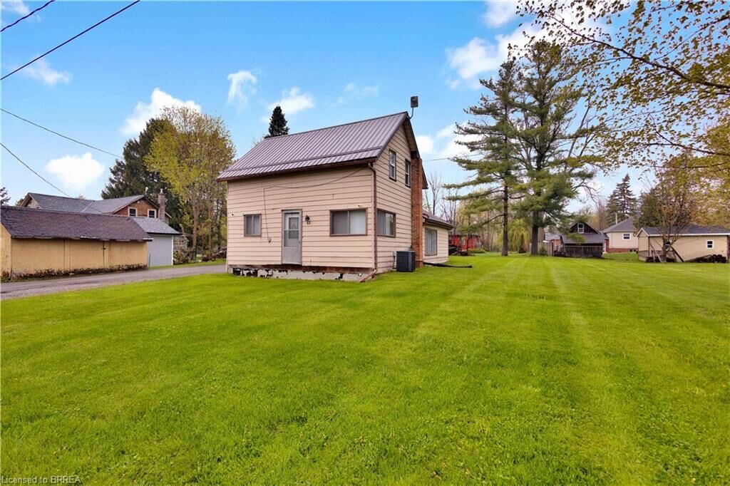 Property Photo:  43 Ontario Street  ON N3L 3E1 