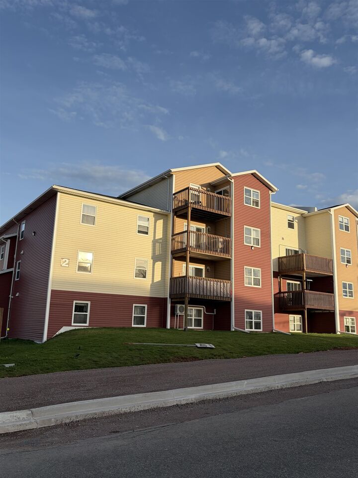 2 Elena Court 7 — photo 1