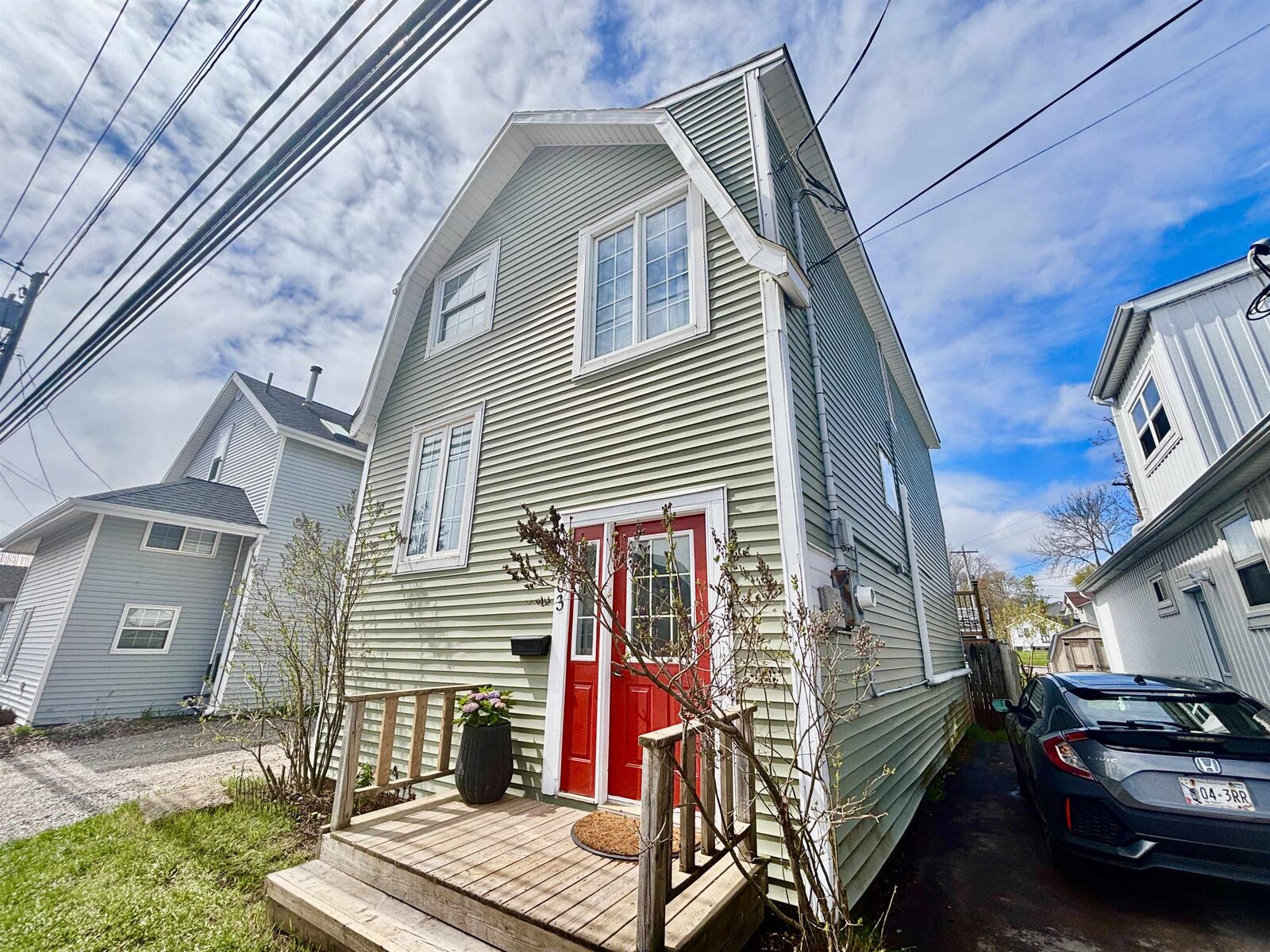 Property Photo: 403 Queen Street PE C1A 4E2