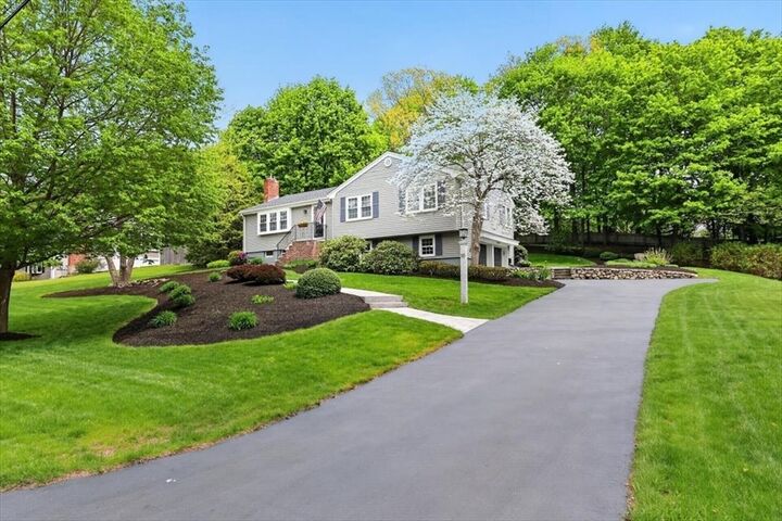 Property Photo:  10 Autumn Circle  MA 02043 