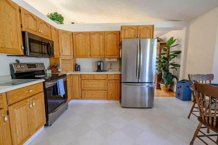Property Photo:  711058 64 Township 14  AB T6W 5B8 