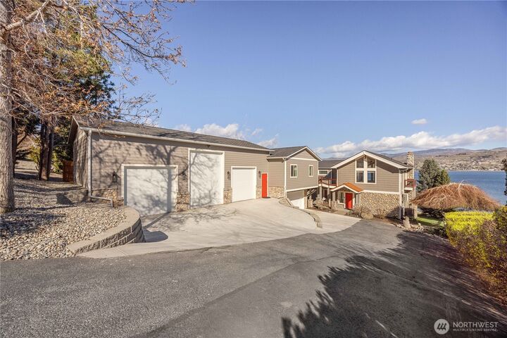 Property Photo:  21  Grace Lane  WA 98816 