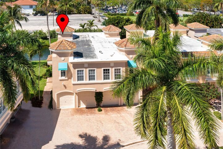 Property Photo:  401 Resort Lane  FL 33418 