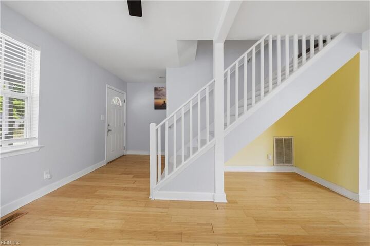 Property Photo:  821 Alma Dr  VA 23518 