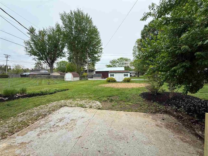 Property Photo: 937 Sycamore Lane IN 47374