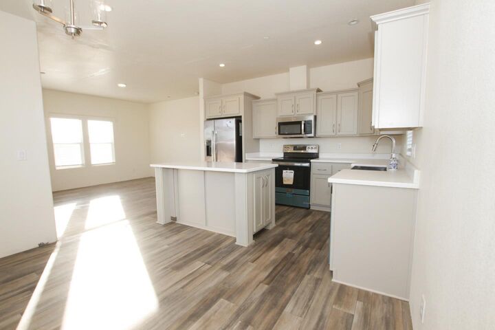 Property Photo:  2055 Rucker Avenue  CA 95020 