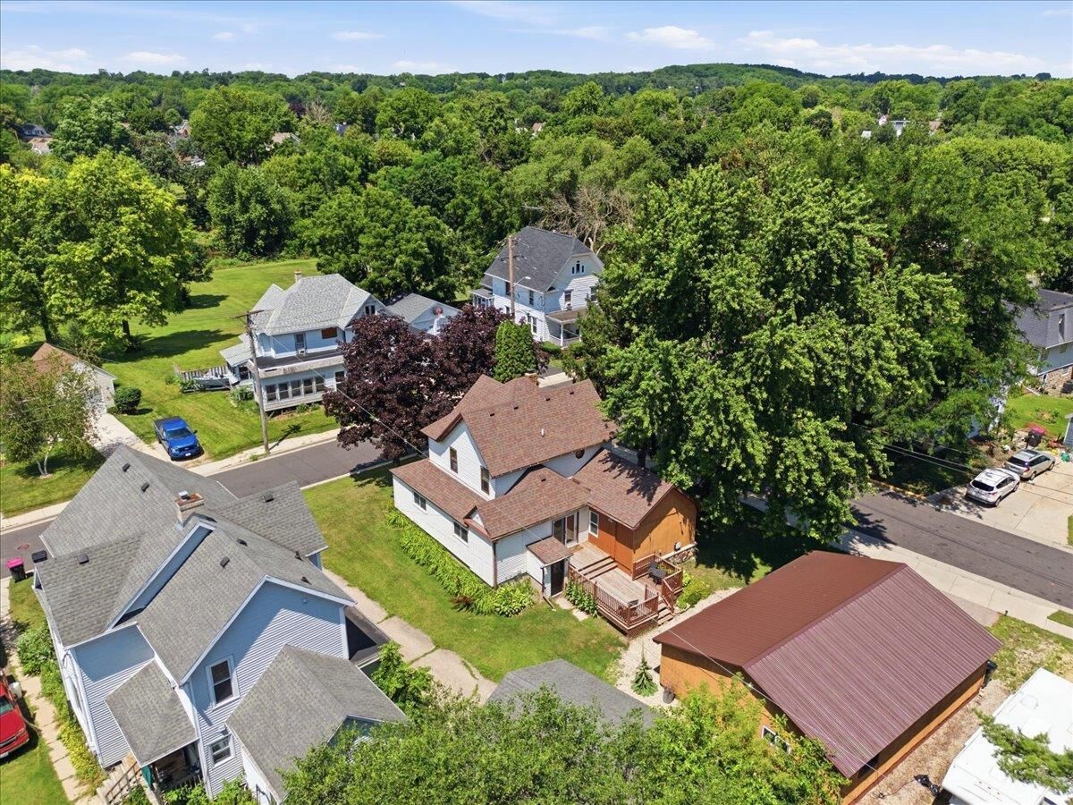 Property Photo:  172 Mill Street  WI 53594 