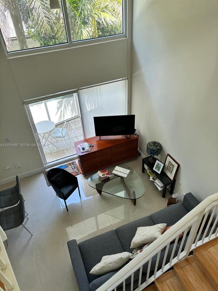 Property Photo:  1650 Brickell Ave 110  FL 33129 