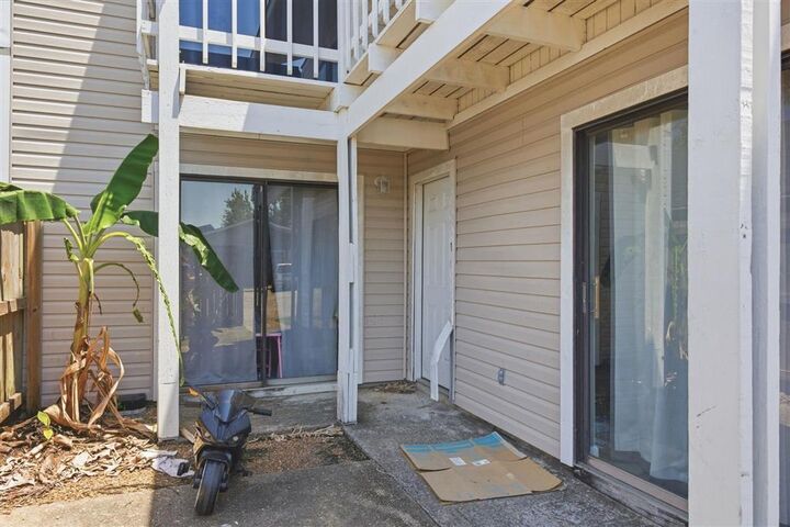 Property Photo:  1708 Fox Run Dr Drive  LA 70605 