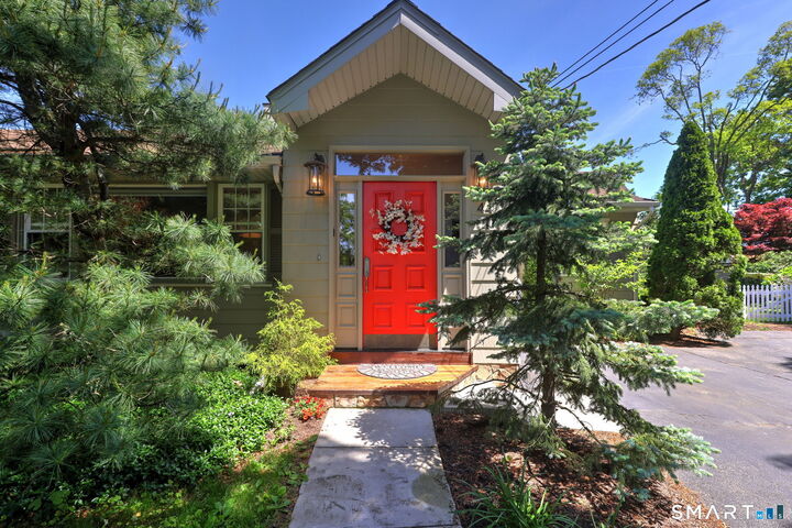 Property Photo: 44 Knollwood Road CT 06460
