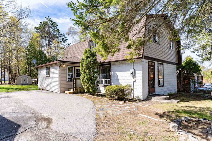 Property Photo: 555 Wagner Street ON P1P 1E1