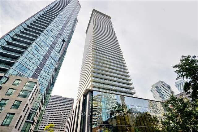 33 Charles Street E 2601 — photo 1