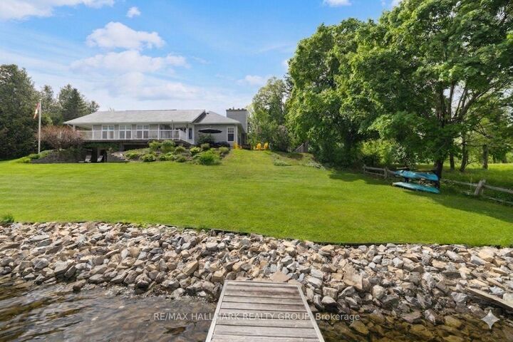 Property Photo: 1 Rideau Glen Drive ON K2C 3H1