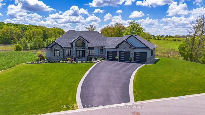 Property Photo: 41 Ruijs Boulevard ON N3T 0E1