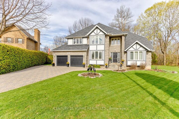 131 Owens Street — photo 1