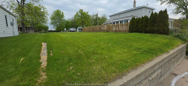 Property Photo: 1535 Heritage Road ON N9Y 2E6