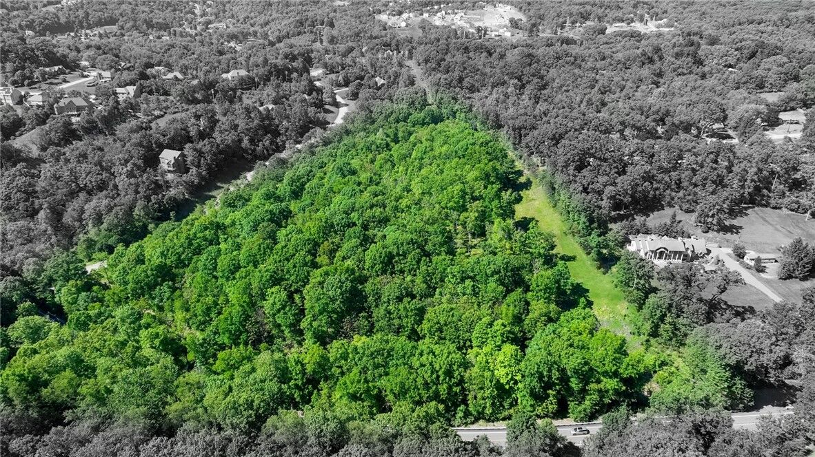 Property Photo: 61 Mallard Dr PA 15238