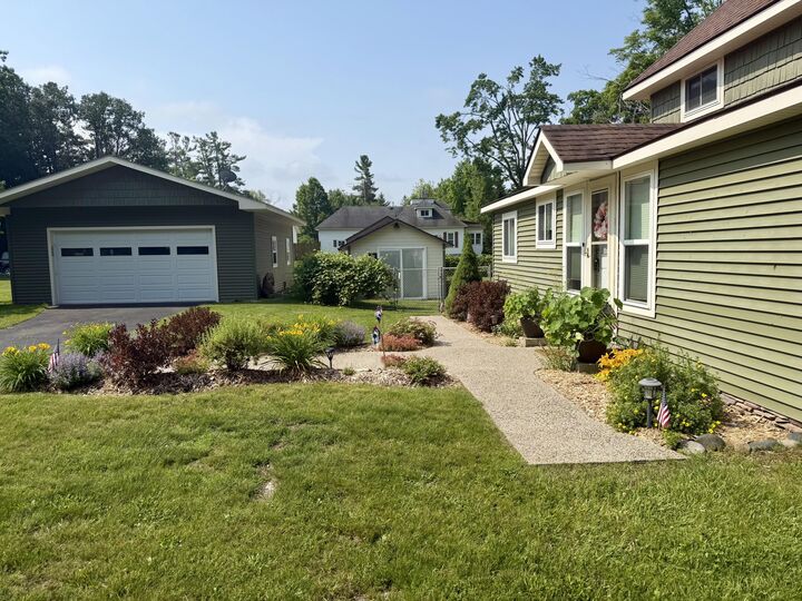 Property Photo: 3401 Poplar Street MI 49749