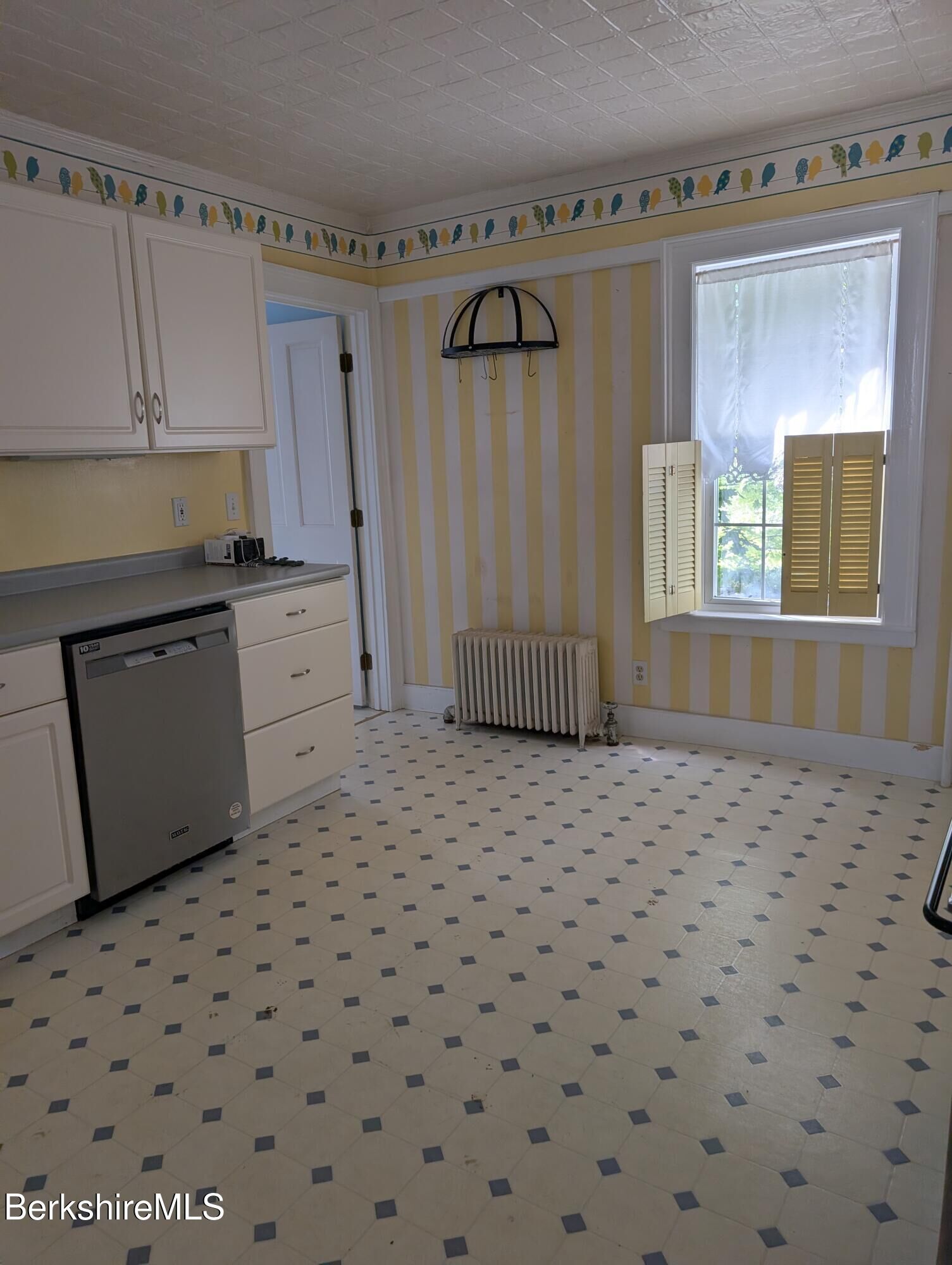 Property Photo: 46 Bryant St A MA 01247