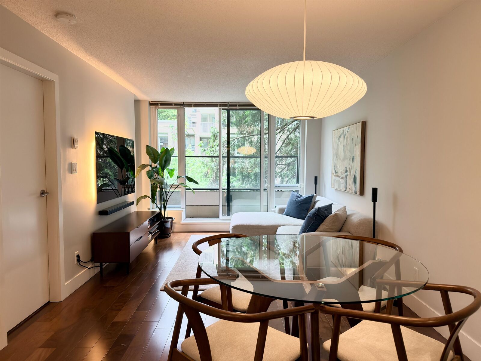 Property Photo: 1088 Richards Street 407 BC V6B 0J8