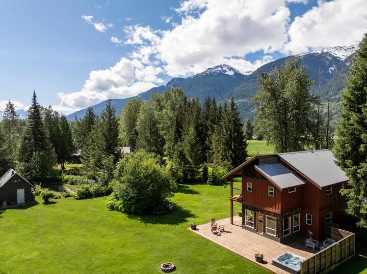 8950 Pemberton Meadows Road — photo 1