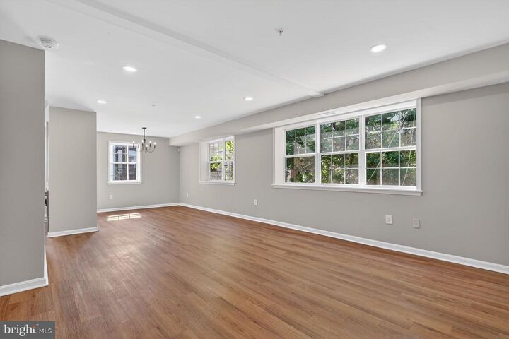 Property Photo:  1008 Rittenhouse Street NW 15  DC 20011 