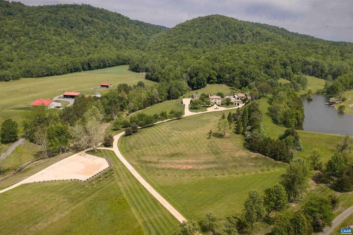 Property Photo: 4578 Ruth Rd VA 22727