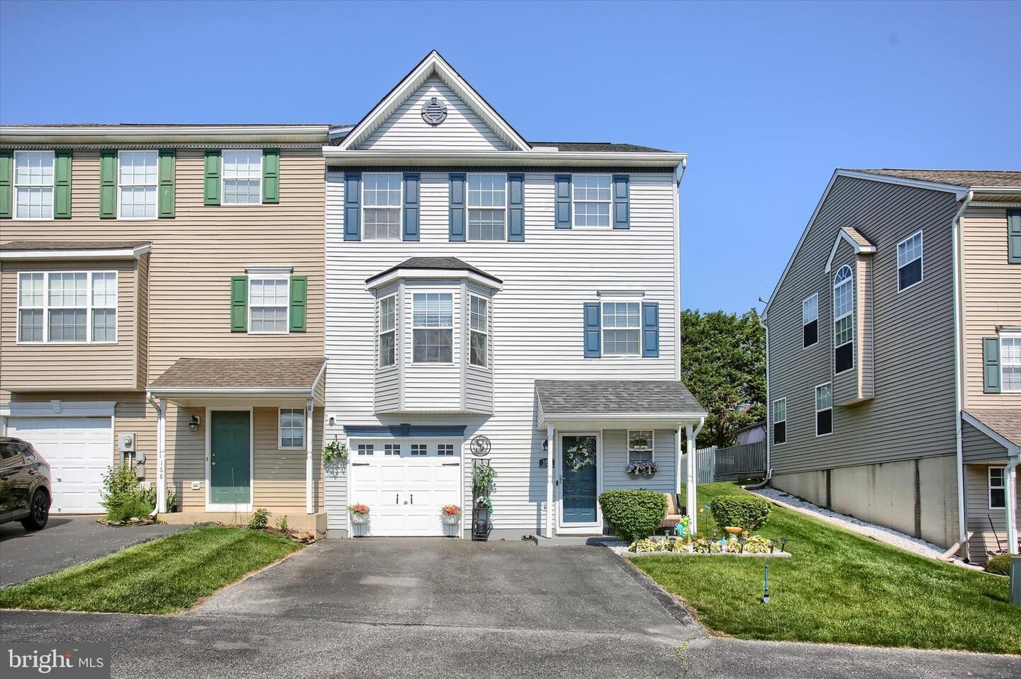 Property Photo:  166 Country Ridge Drive  PA 17356 