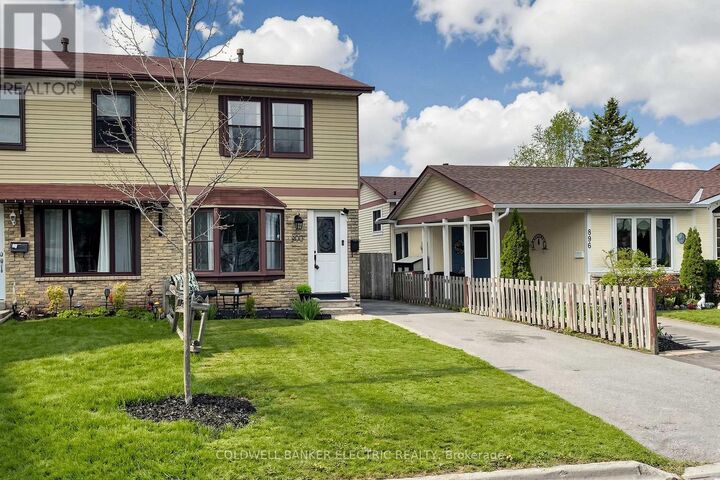 Property Photo: 900 Southridge Street ON L1H 8A5