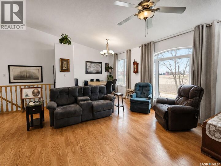 Property Photo:  741 Main Street  SK S0J 0B4 