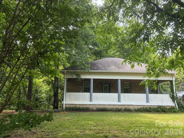Property Photo:  2051 Sutton Spring Road  SC 29745 