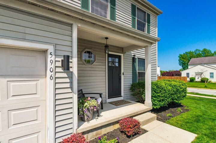 Property Photo: 5906 Westbend Drive OH 43119