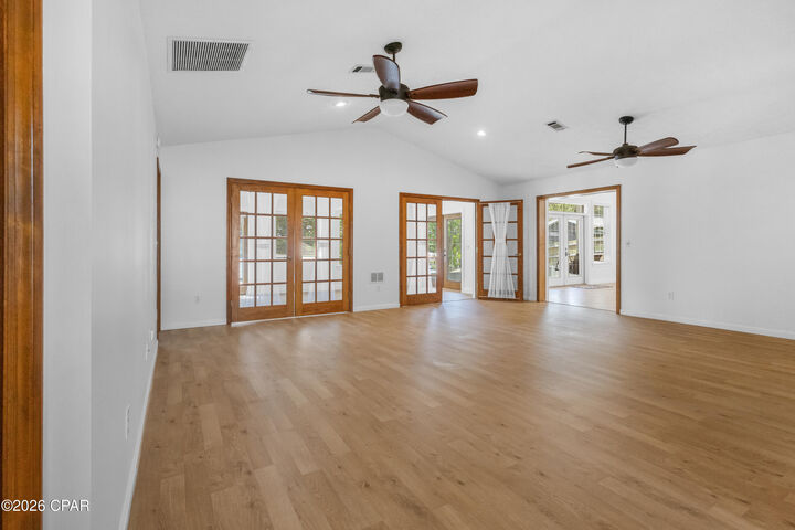 Property Photo: 9927 Bedgood Road FL 32409